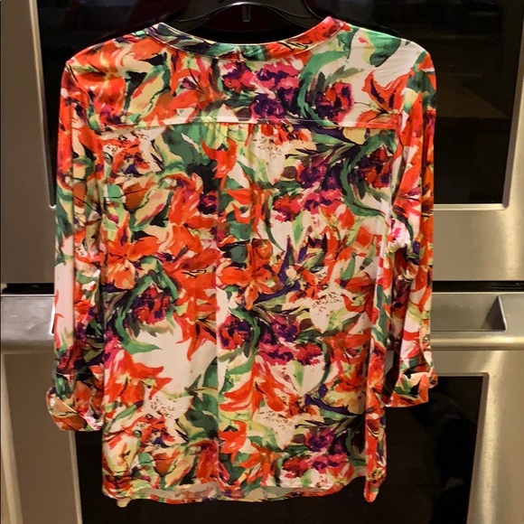 Palm Harbor size large 3/4 roll up sleeves blouse. - Picture 3 of 16